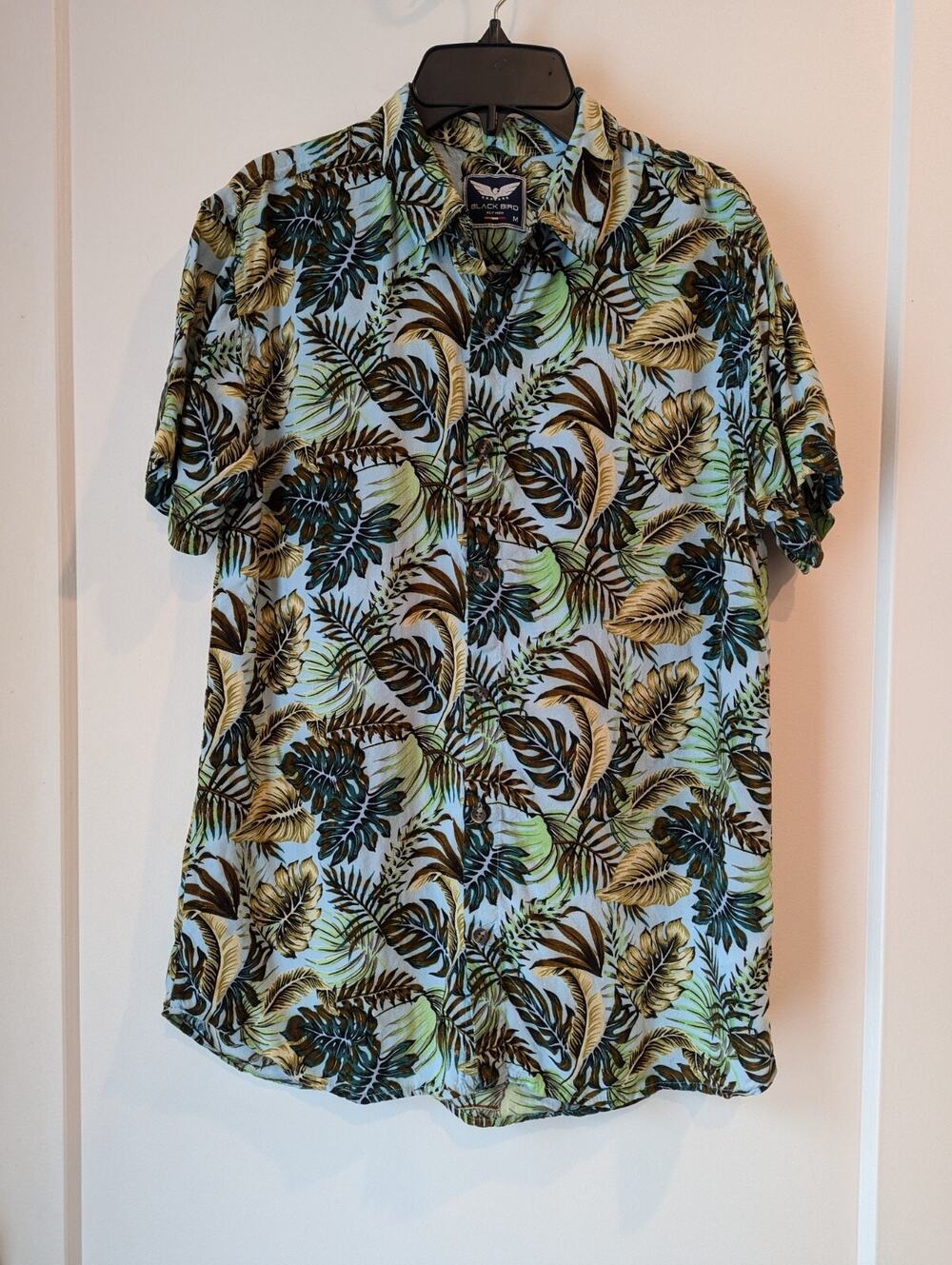 Black Bird Fly High Ladies Med Blue Green Floral Button Up Tropical Travel EUC